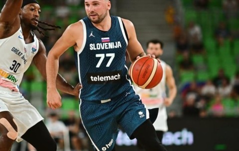 NG SPORTS-包含东契奇关键节点比分优势明显，塞尔维亚队带队取胜！的词条