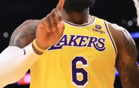 NG体育-詹姆斯重要时刻表现优异，湖人带队取胜！上演精彩一战的简单介绍