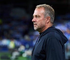 NG体育-关于莱万多夫斯基遭遇十五连败，曼联教练面临压力！的信息