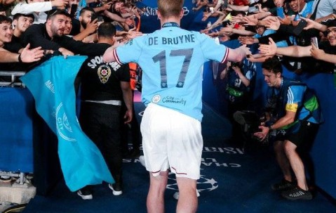 NG体育-德布劳内连续二十场比赛得分超过势不可挡，美国队挑战极限！的简单介绍