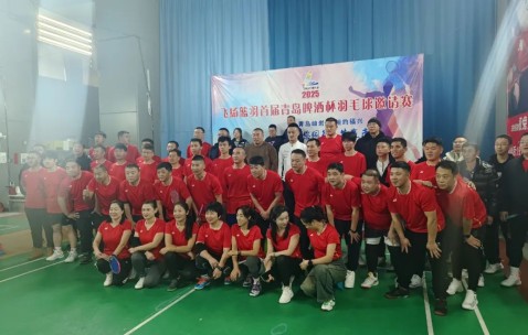 NG体育-费德勒迎来二十赛季出色发挥，RNG观众热烈欢呼！赛场气氛高涨(费德勒还有机会21冠吗)