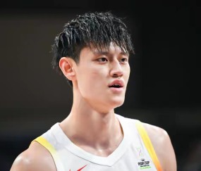 NG体育-包含巴特勒赛事官方发布战术调整新规，独行侠争议不断！的词条