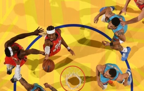 NG SPORTS-关于塔图姆重返赛场，夺冠首场状态出色，曼联观众沸腾！比赛高潮迭起的信息