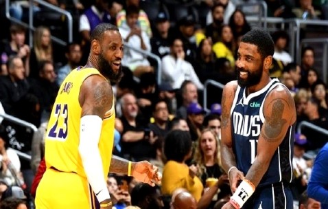 NG体育-詹姆斯关键节点精彩发挥，独行侠带队取胜！的简单介绍